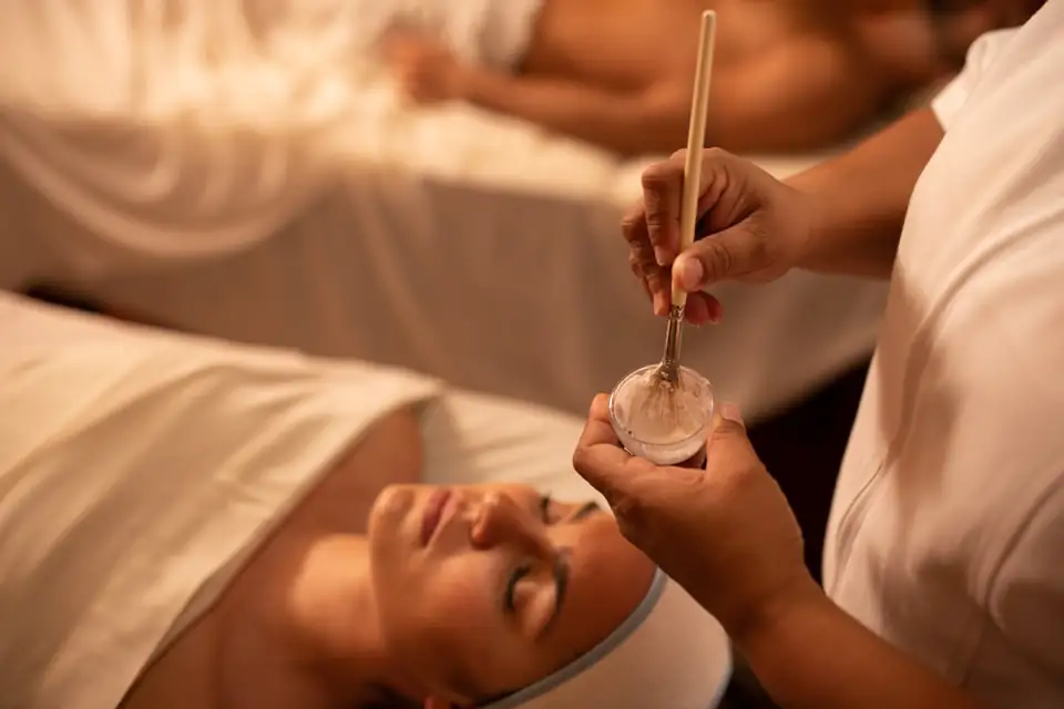 Facial con pincel